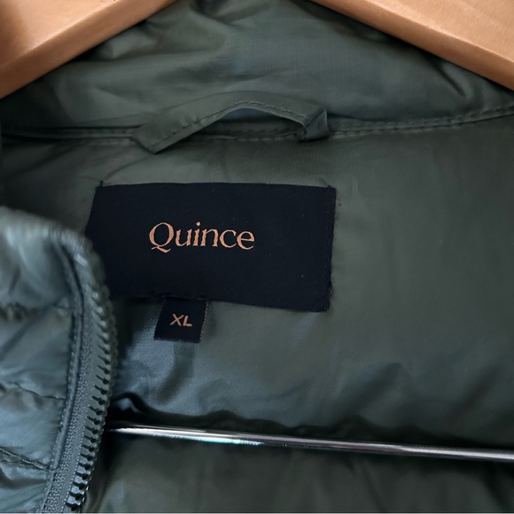 Quince Women's Green Puffer Vest Lightweight Packable Goose Down Fill Size XL - Picture 4 of 6
